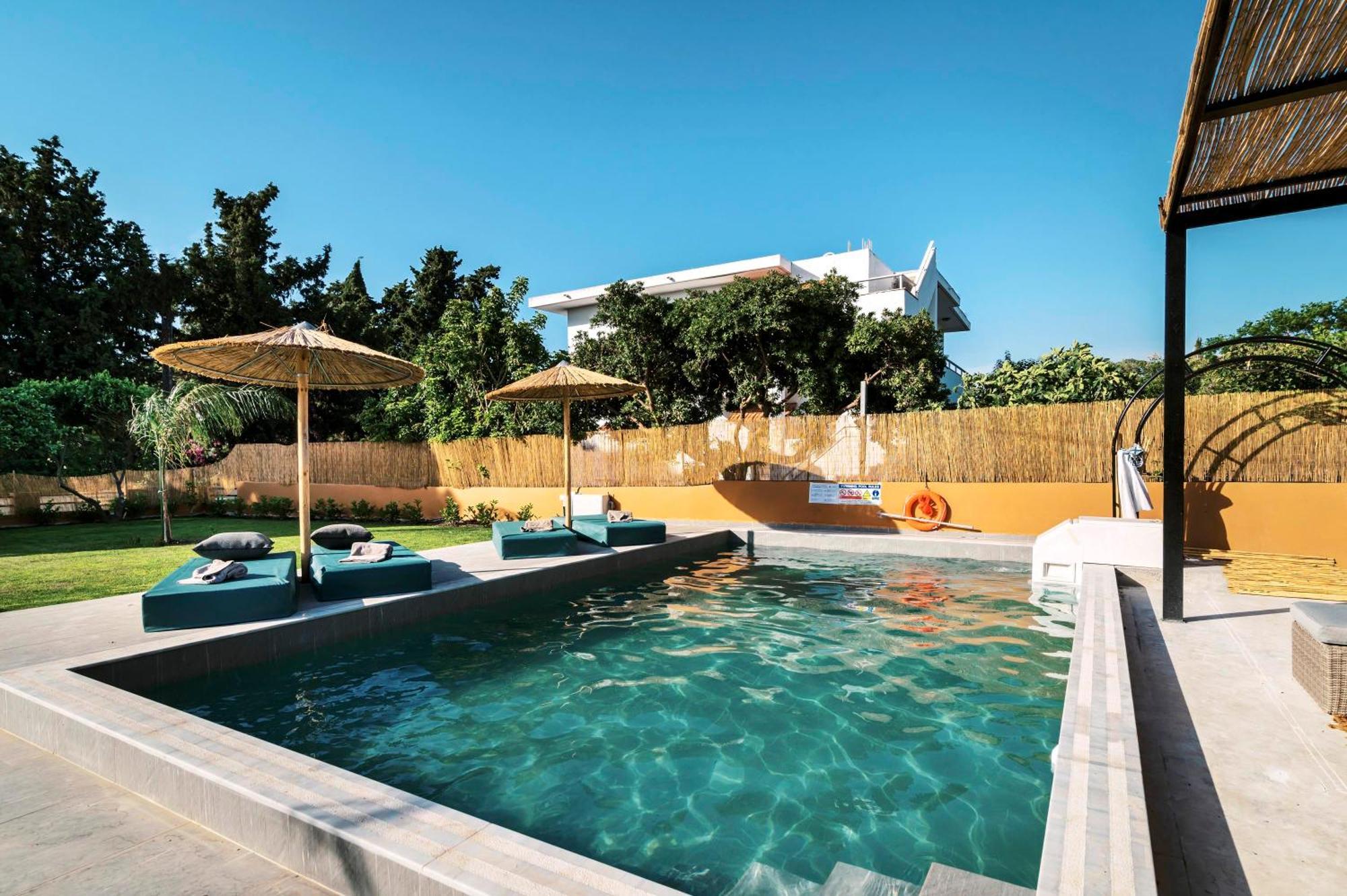 Costa-aria House *
